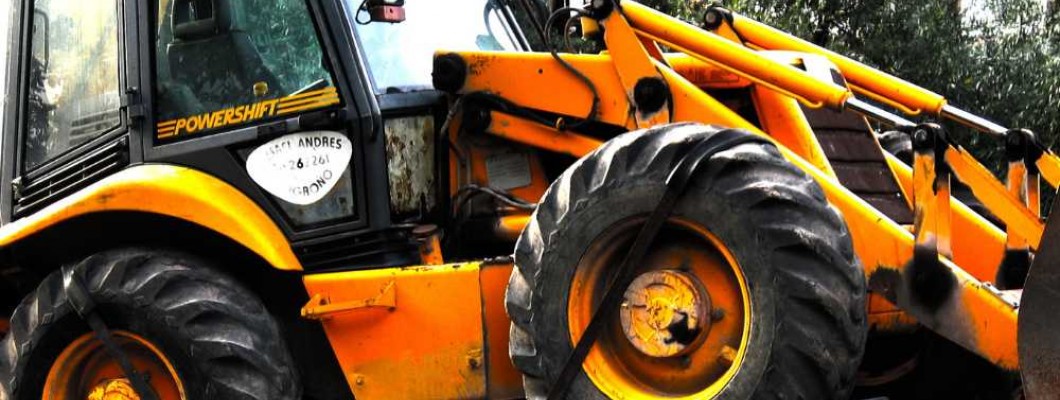 Kütahya'da Araç Çekici Fiyatları Neye Göre Belirlenir? Kütahya'da Araç Çekici Fiyatları Neye Göre Belirlenir?